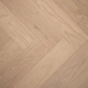 Herringbone wood floor pattern